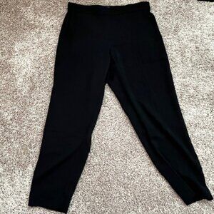 J. Crew Jaimie Tapered black pants size 10